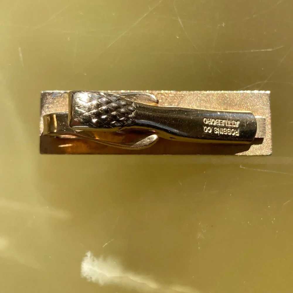 Vintage Rare Robbins Co.4 Seasons Colorful Tie Clip Pin. Engraved Harrison
